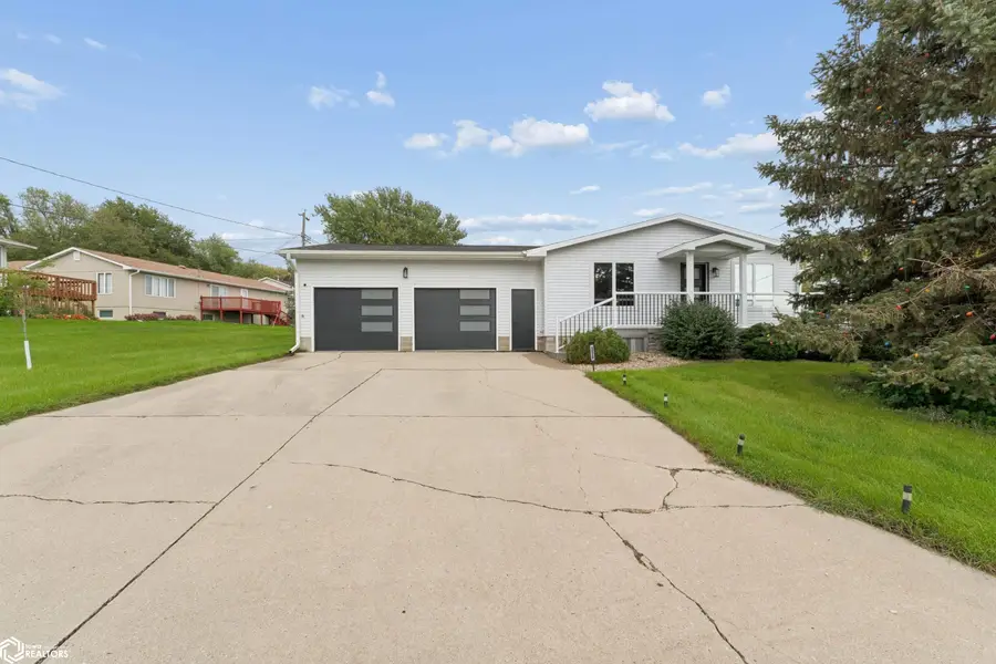 2608 N Shore Drive, Clear Lake, IA 50428 - #2