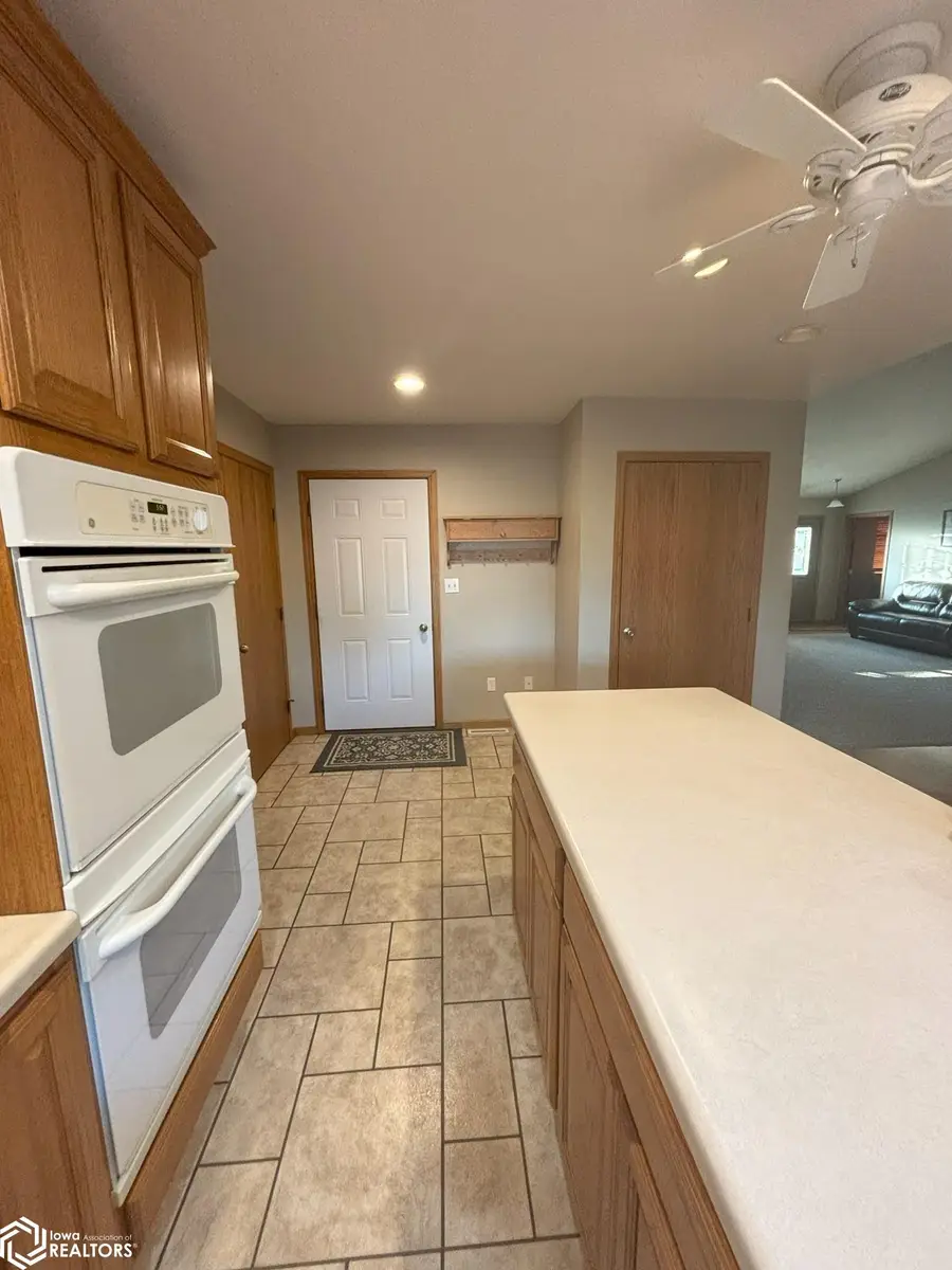 2014 Irvington Road, Algona, IA 50511 - #2