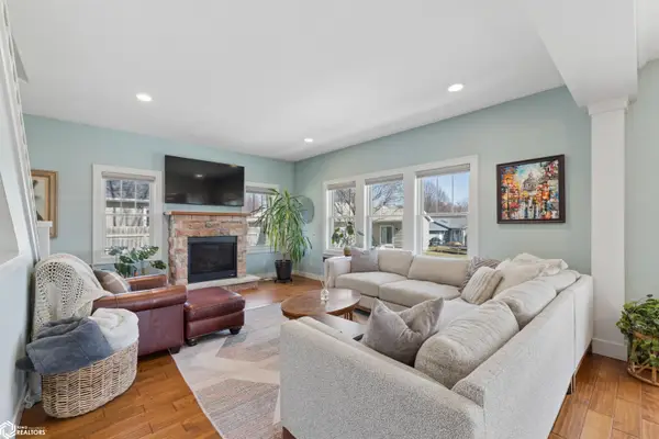 3518 N Shore Drive, Clear Lake, IA 50428