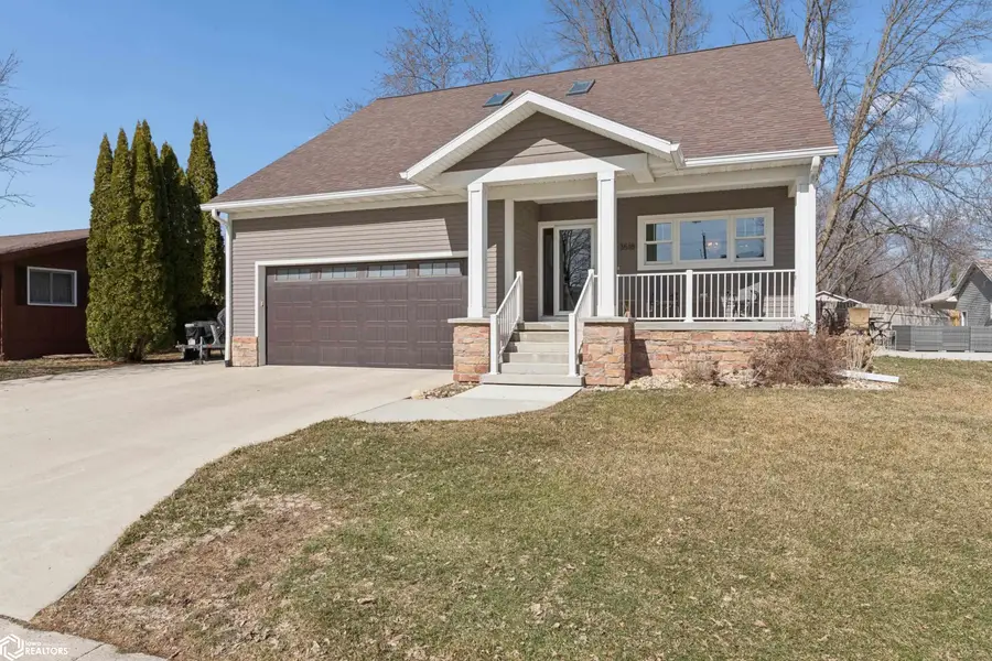 3518 N Shore Drive, Clear Lake, IA 50428 - #2