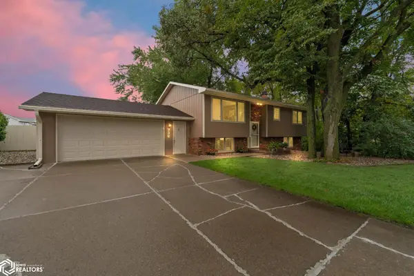 936 Shagbark Drive, Nevada, IA 50201