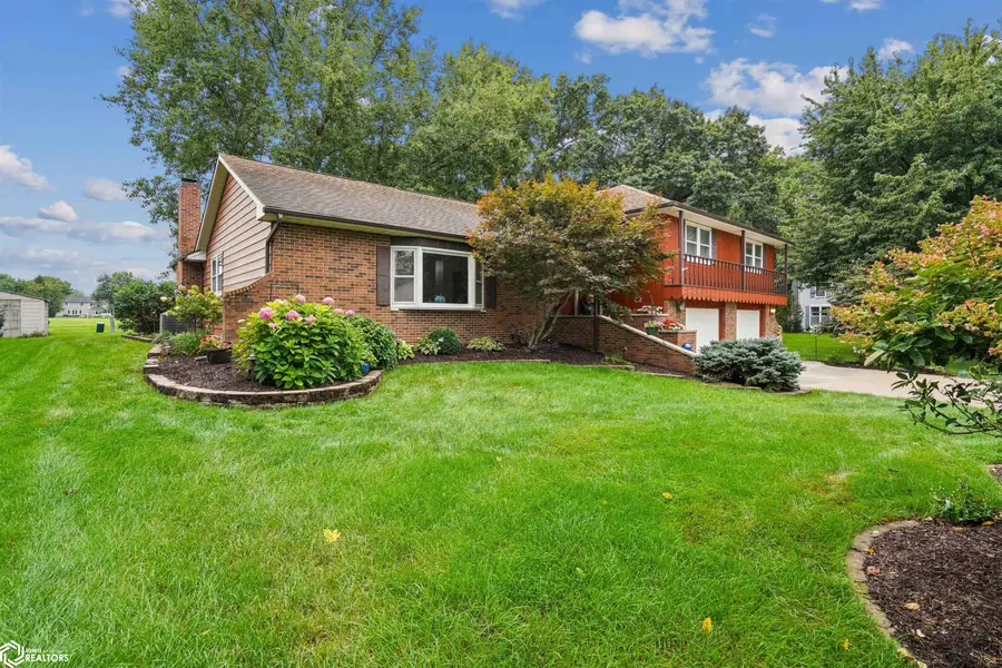 2629 Evergreen Drive, Burlington, IA 52601 - #2