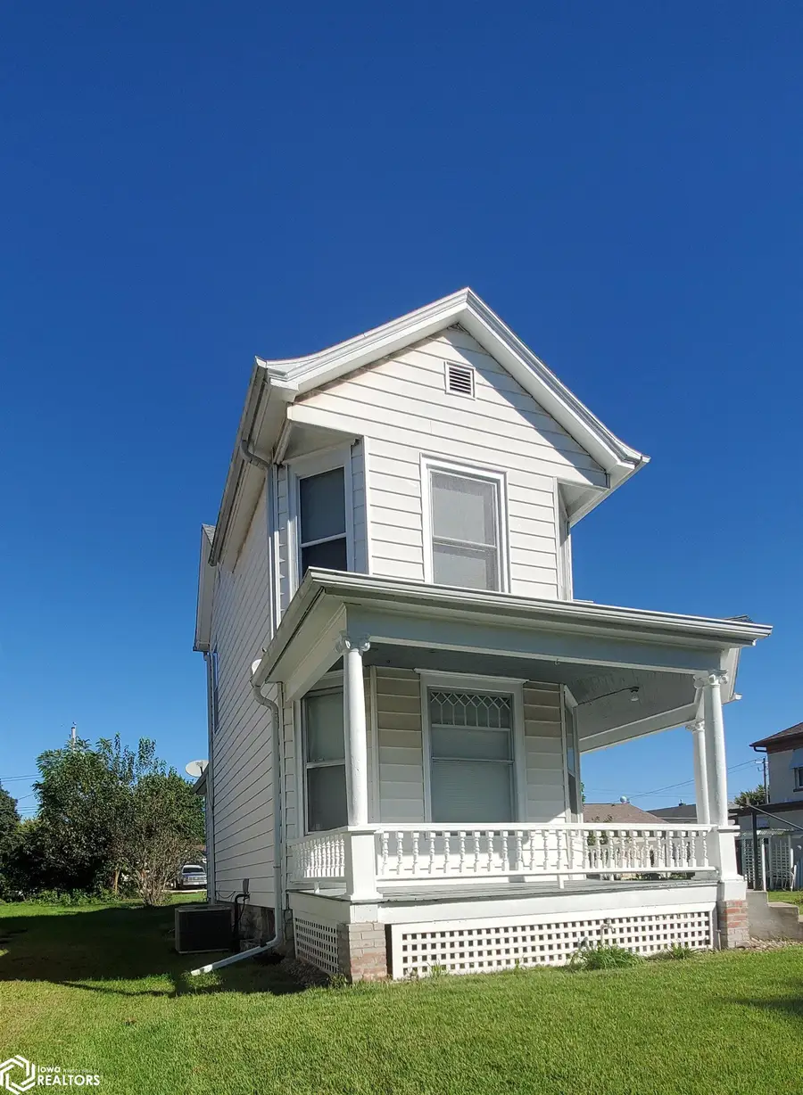 1511 Avenue F, Fort Madison, IA 52627 - #2