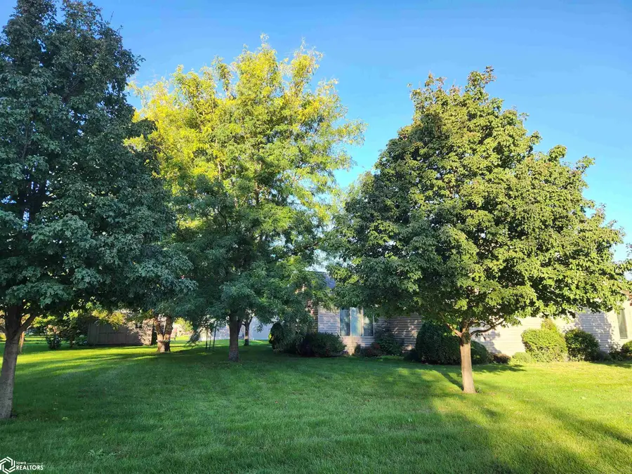 3399 Saratoga Court, Mason City, IA 50401 - #3