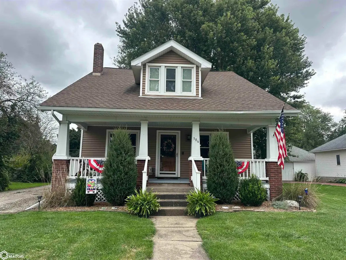 306 N Clark Street, Winfield, IA 52659 - #1