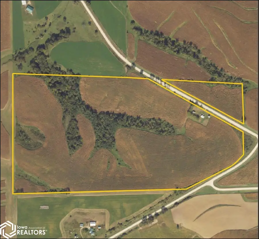 20693 Skahill Rd., Cascade, IA 52033 - #2