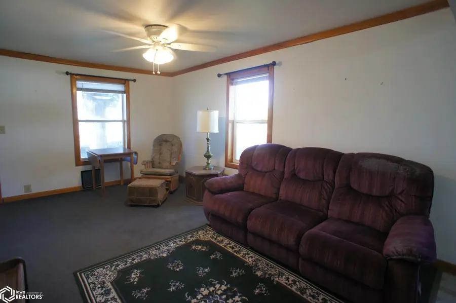 348 Oak Street, Kamrar, IA 50132 - #2