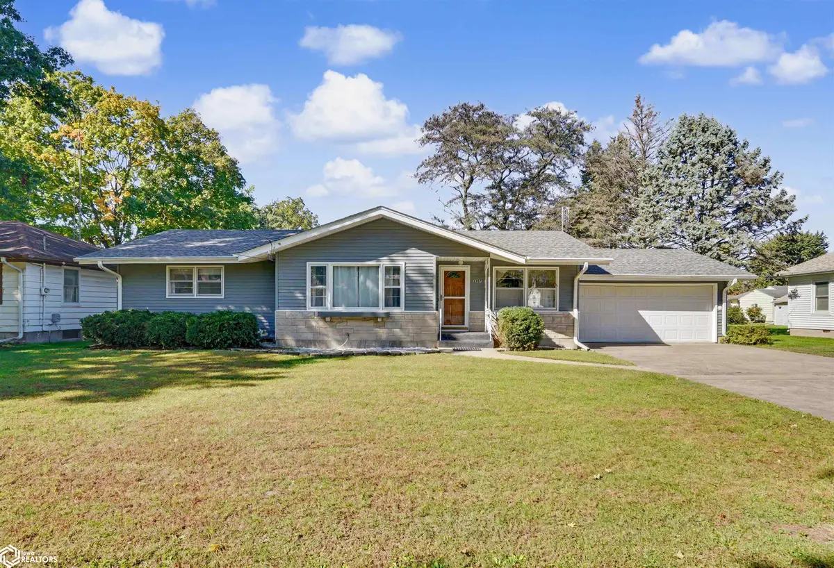 2207 S 13th St, Burlington, IA 52601 - #1