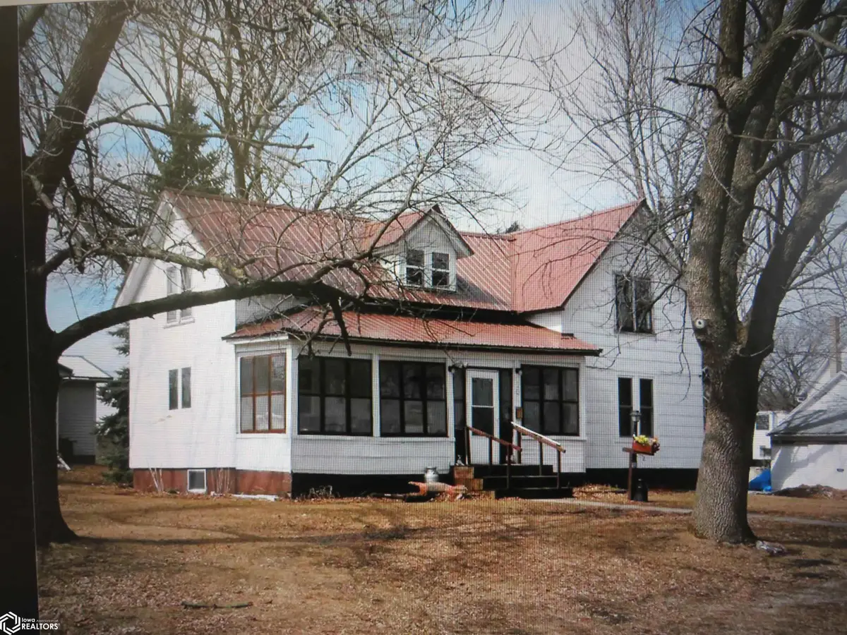 109 S 5th St., Mallard, IA 50562 - #1