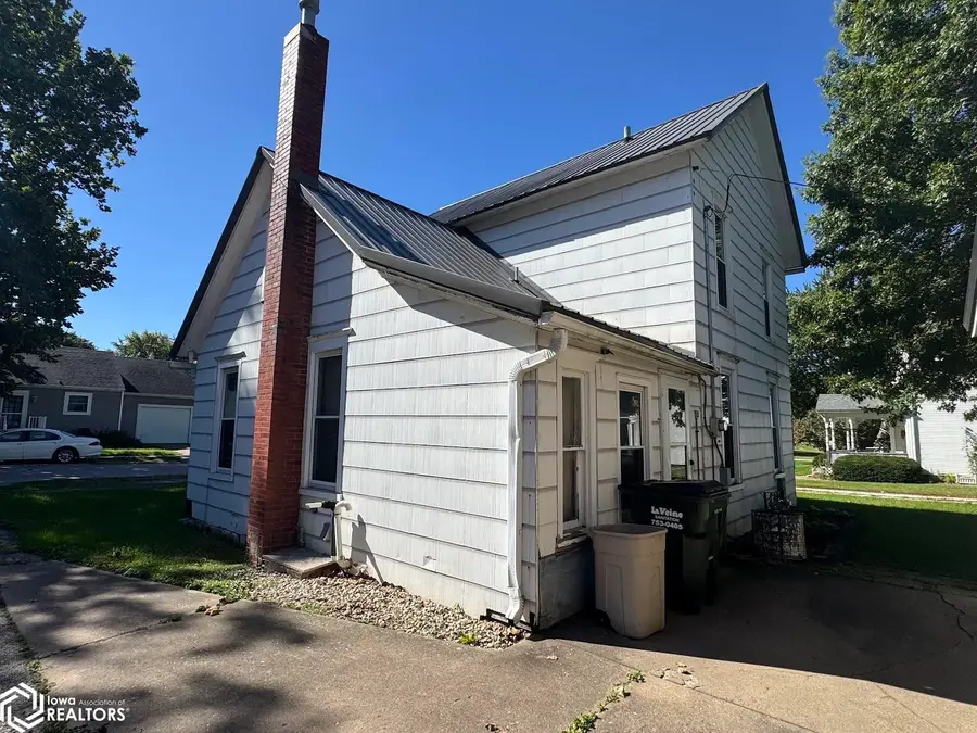 811 North Street, Mediapolis, IA 52637 - #3