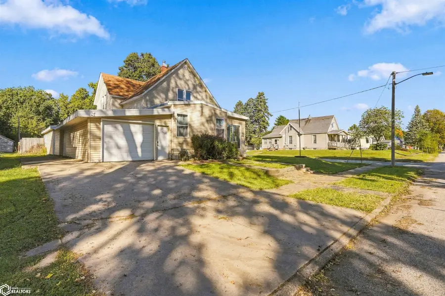 1001 S Leebrick, Burlington, IA 52601 - #2