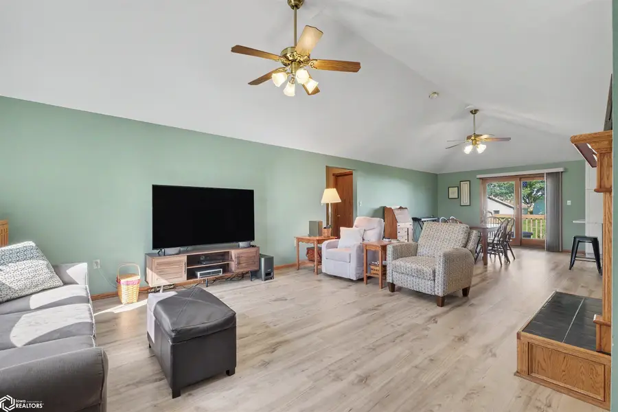 904 Kester Road, Marshalltown, IA 50158 - #3