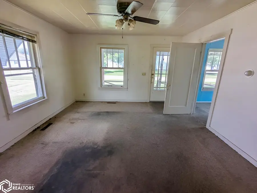 3012 Avenue K, Fort Madison, IA 52627 - #2