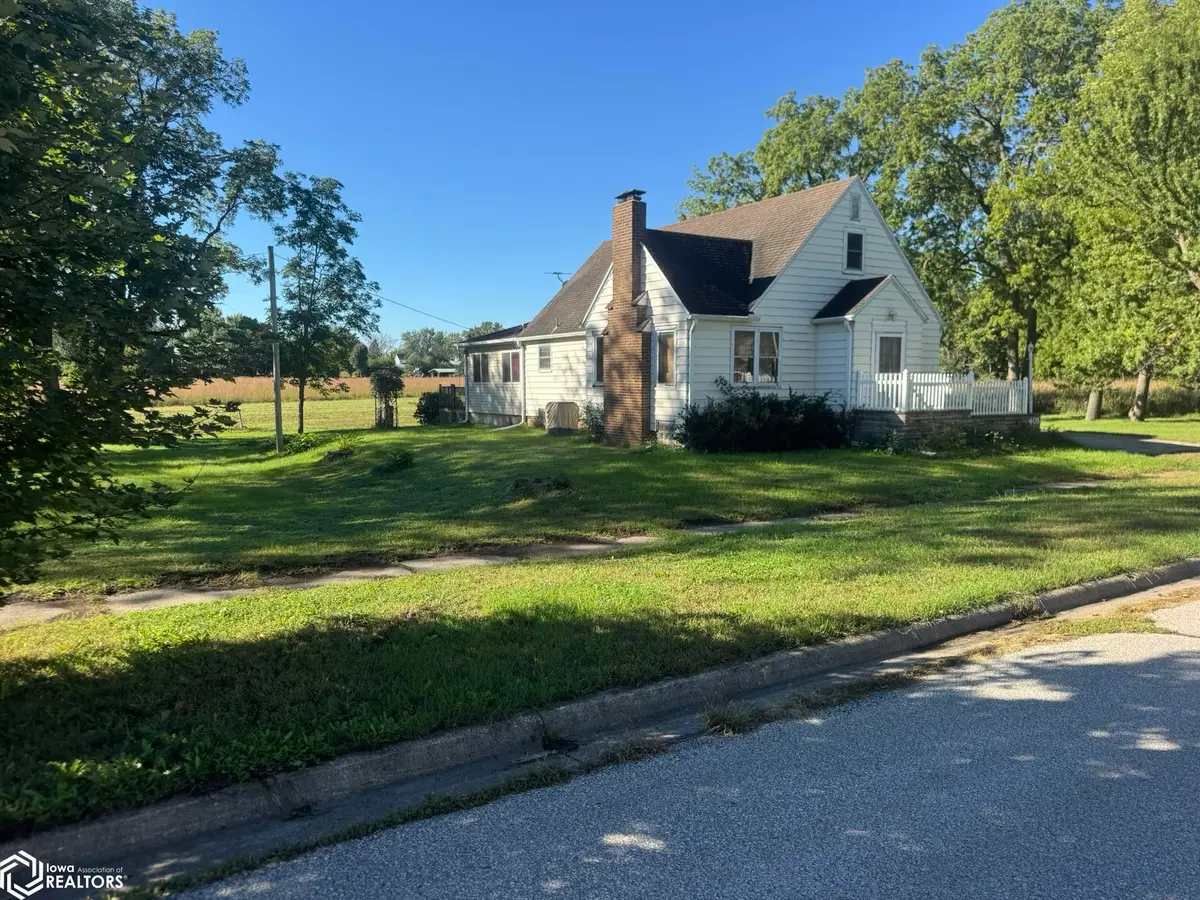 409 W Sheppard Street, Dows, IA 50071 - #1