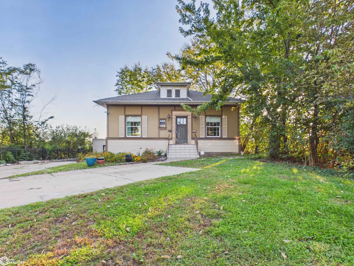 515 Grand Avenue, Keokuk, IA 52632 - #1
