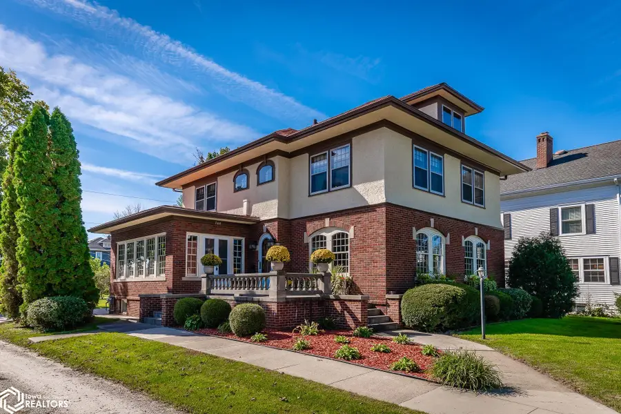 708 W Main, Marshalltown, IA 50158 - #3