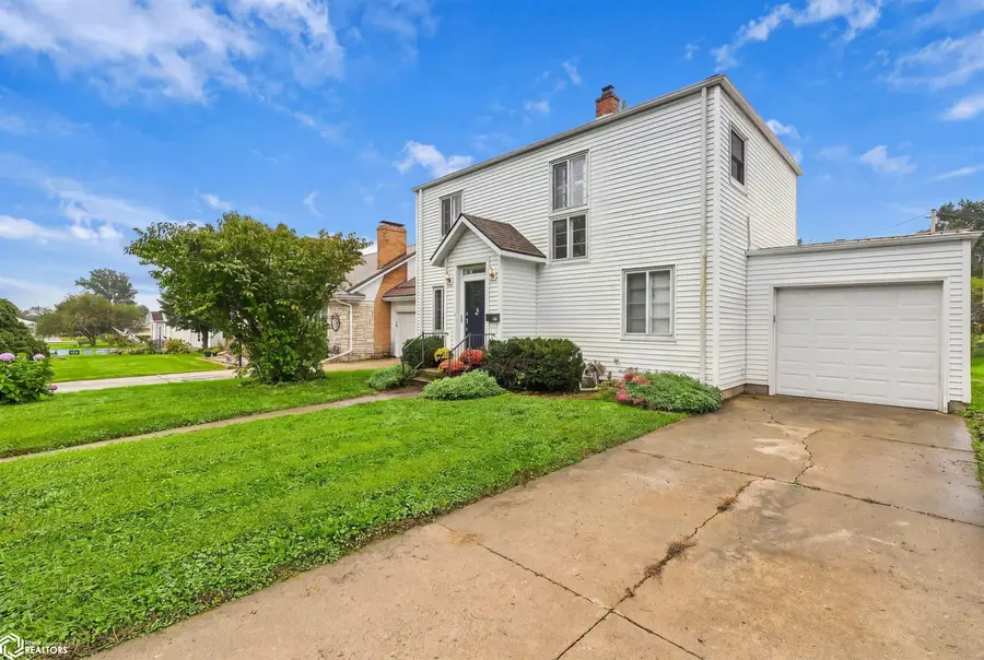1512 Kalsem Boulevard, Marshalltown, IA 50158 - #2