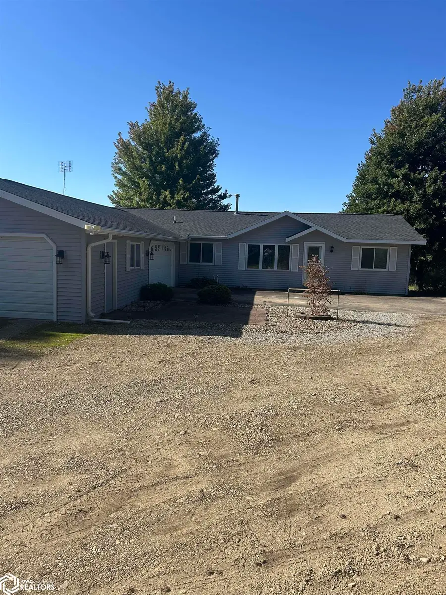 2946C Twinkle Hill Road, Marshalltown, IA 50158 - #2