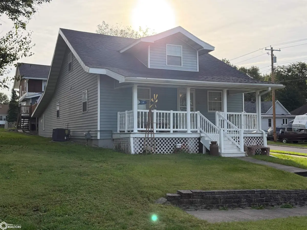 839 S 12th Street, Centerville, IA 52544 - #1
