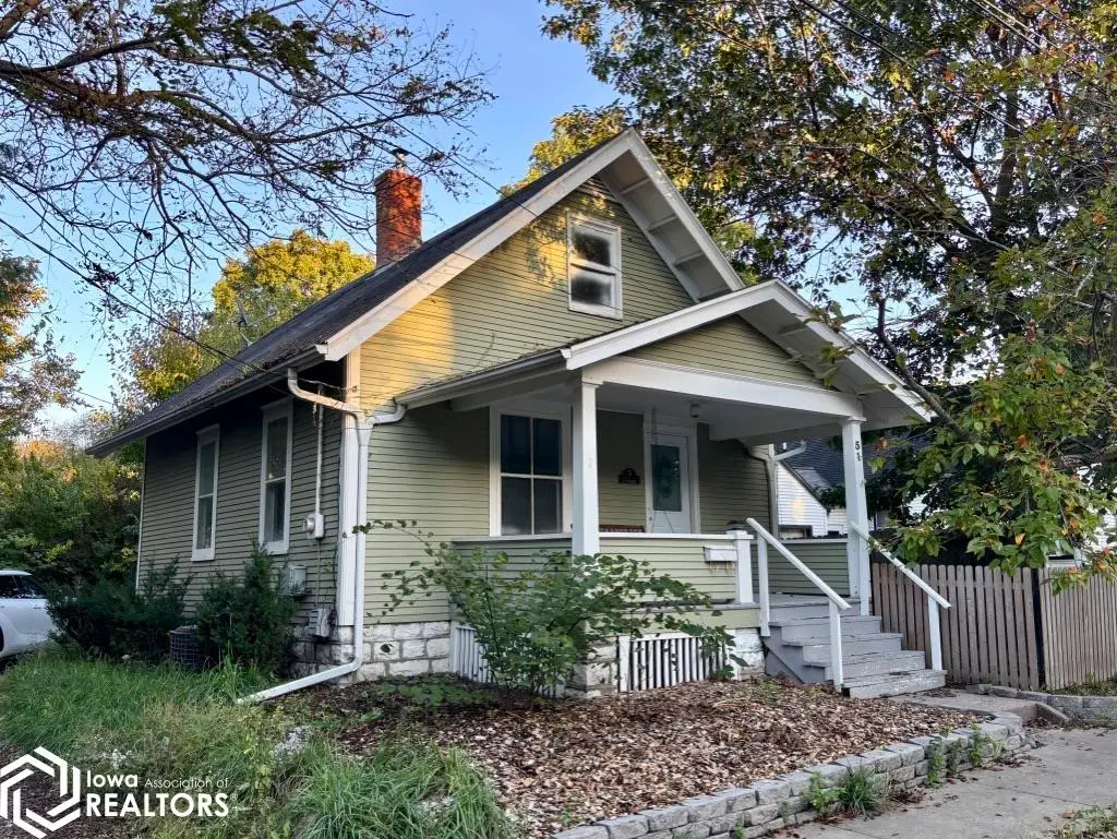 51 S Maple Street, Fairfield, IA 52556 - #1