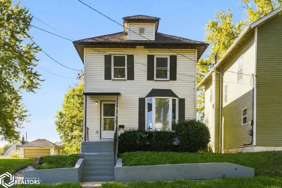 519 Maple Street, Burlington, IA 52601 - #1