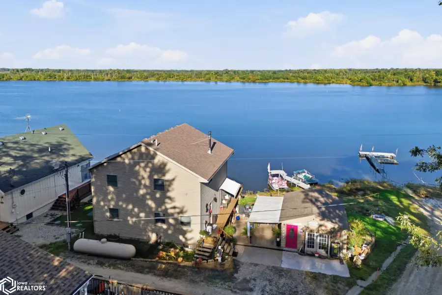 9868 F Avenue, Wapello, IA 52653 - #2