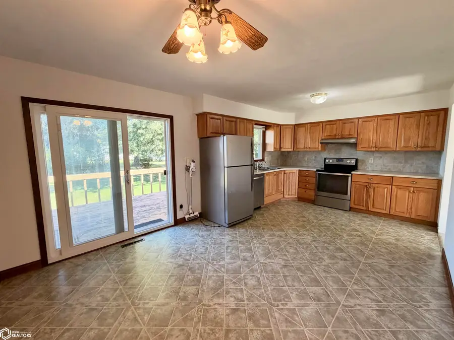 312 N Main Street, Gilman, IA 50106 - #3