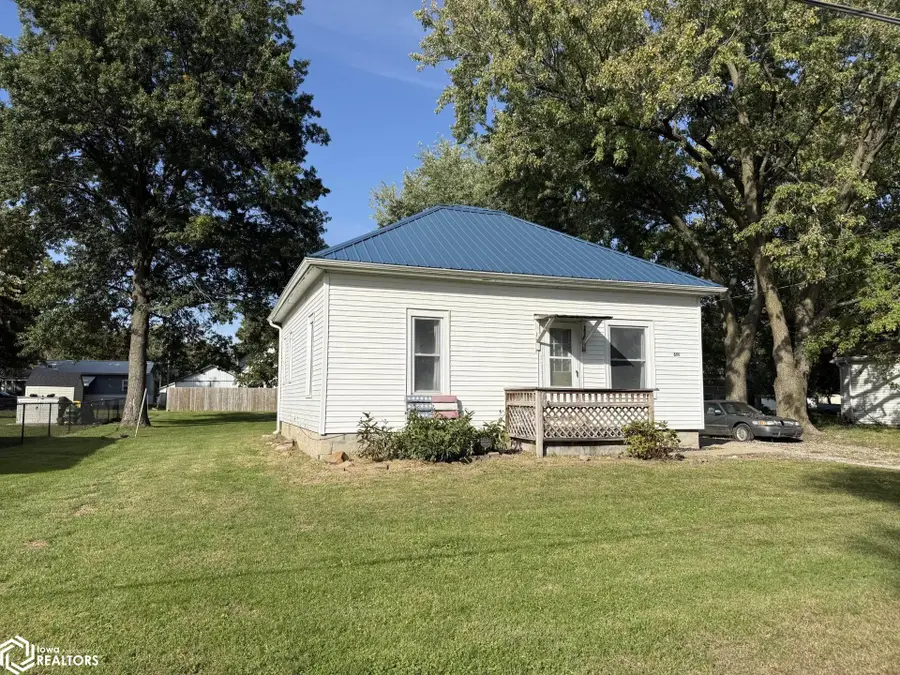 604 W South Street, Bloomfield, IA 52537 - #2