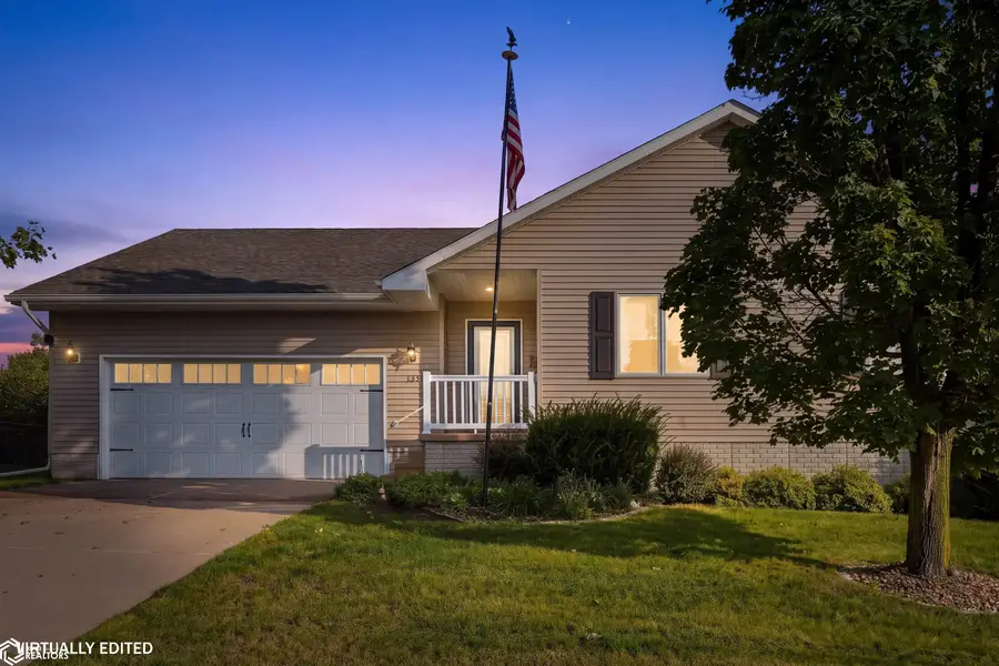 306 Thomas Drive, Marshalltown, IA 50158 - #2