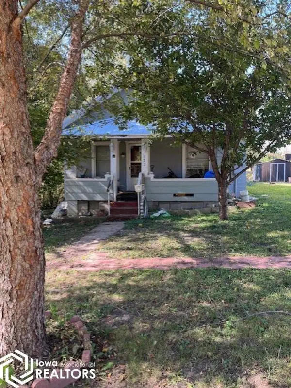 822 S 20th, Centerville, IA 52544