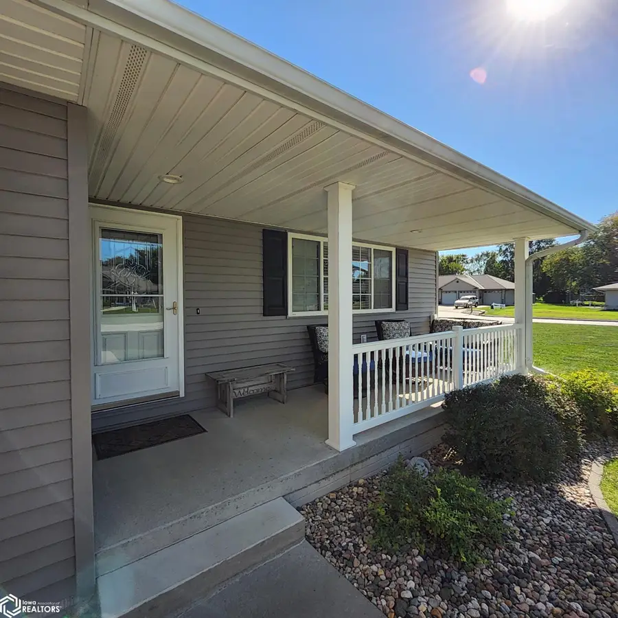 1101 N Poplar Drive, Avoca, IA 51521 - #2