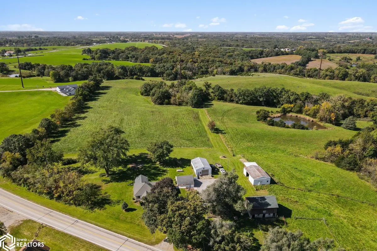 4996 Lake Rd, Ottumwa, IA 52501 - #1