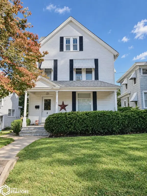 122 Grand St., Burlington, IA 52601