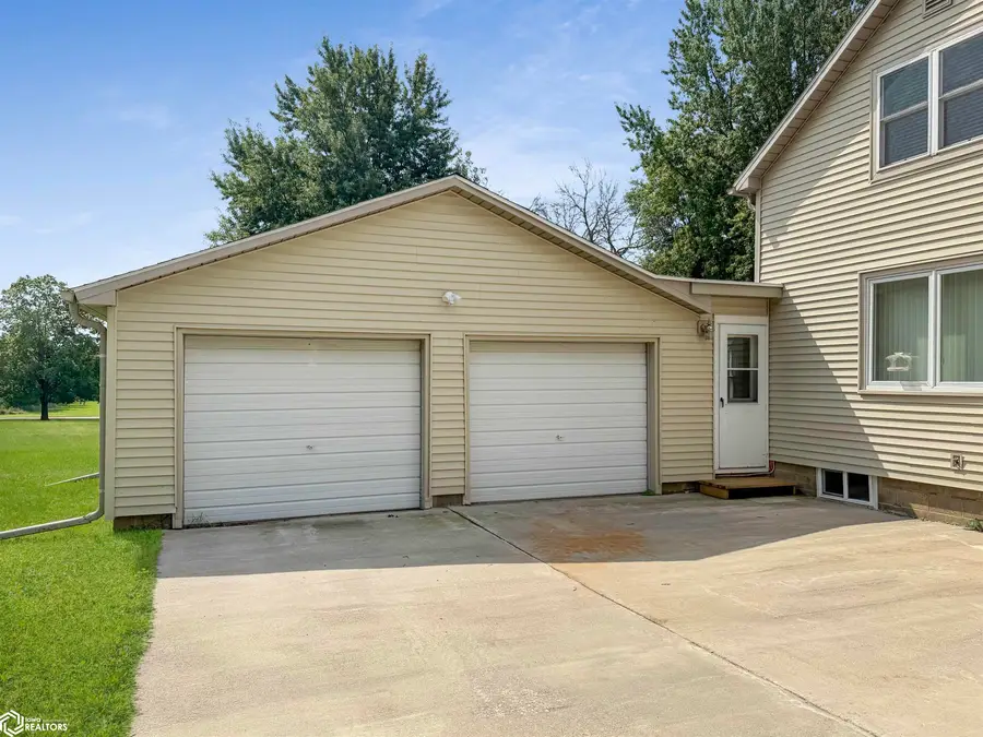 608 Douglas Avenue, Ackley, IA 50601 - #2
