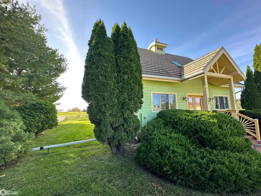 1742 Jupiter Avenue, Fairfield, IA 52556 - #2