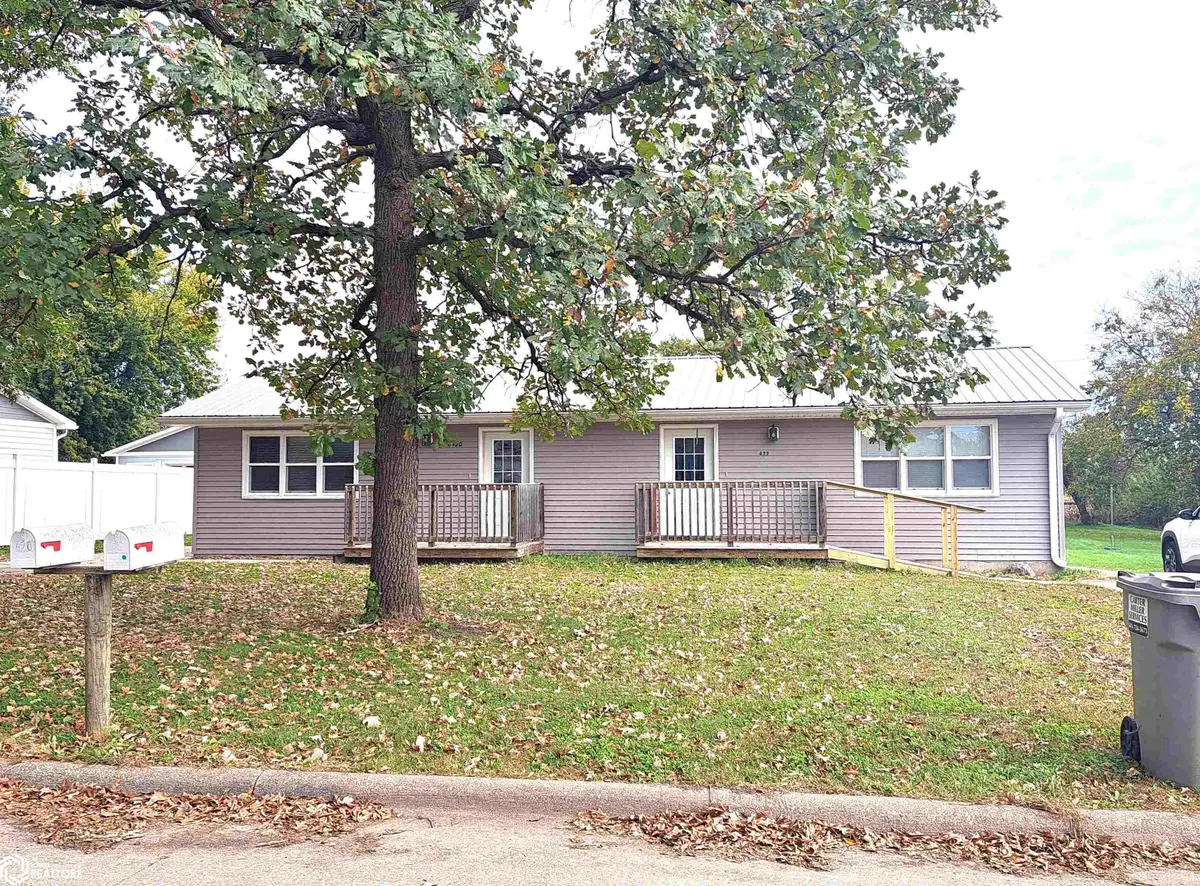 420-422 S 12th Street, Albia, IA 52531 - #1