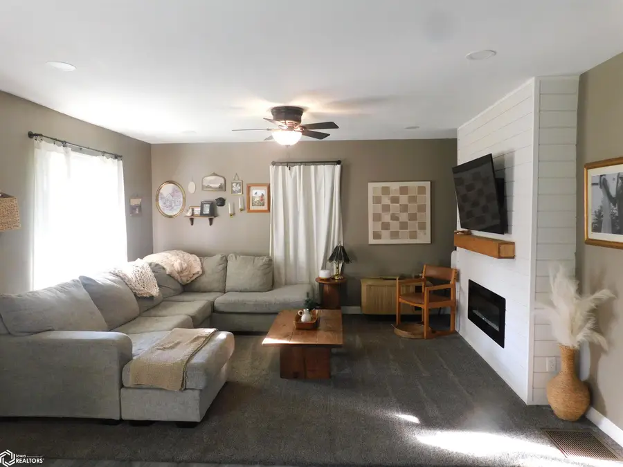 307 Ann Street, Manning, IA 51455 - #3