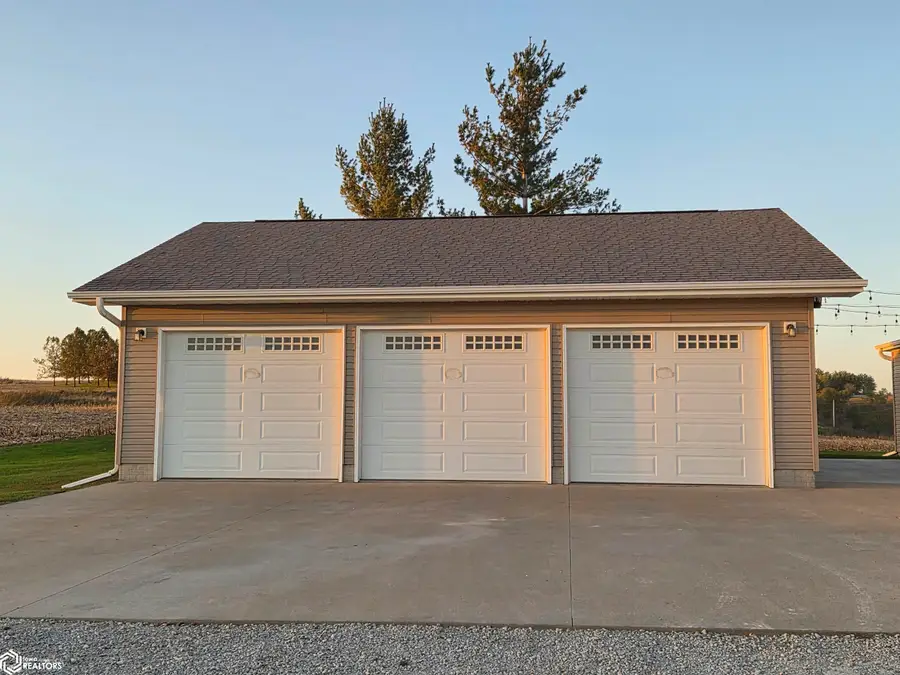 2943 Merino Avenue, Oskaloosa, IA 52577 - #2