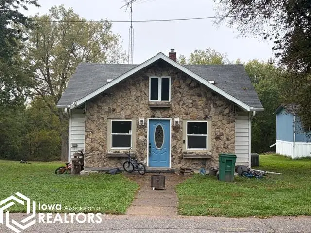 109 S Broadway, Lockridge, IA 52635 - #1