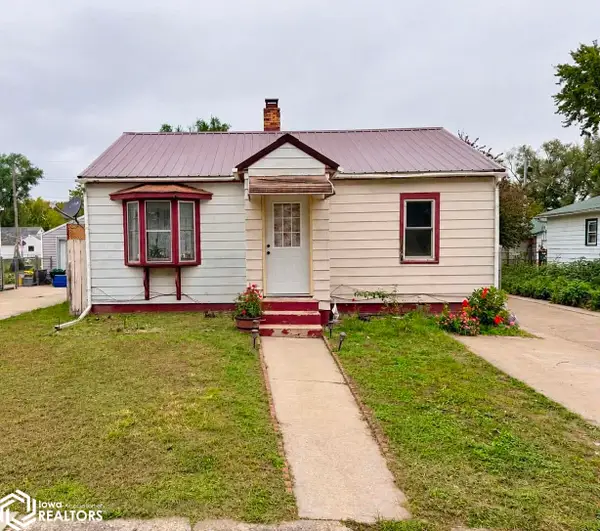 1225 Monroe Avenue, Ottumwa, IA 52501