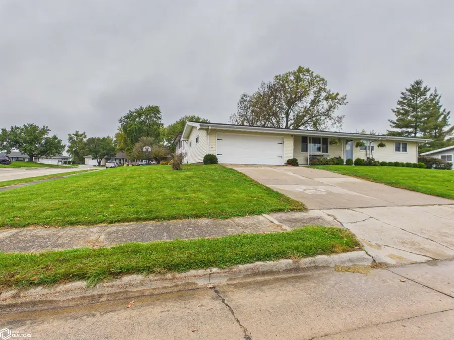 23 Michelle Drive, Ottumwa, IA 52501 - #3