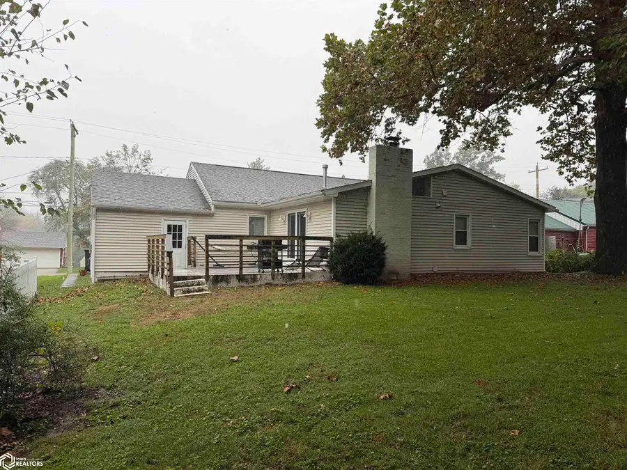 115 O Avenue E, Oskaloosa, IA 52577 - #2