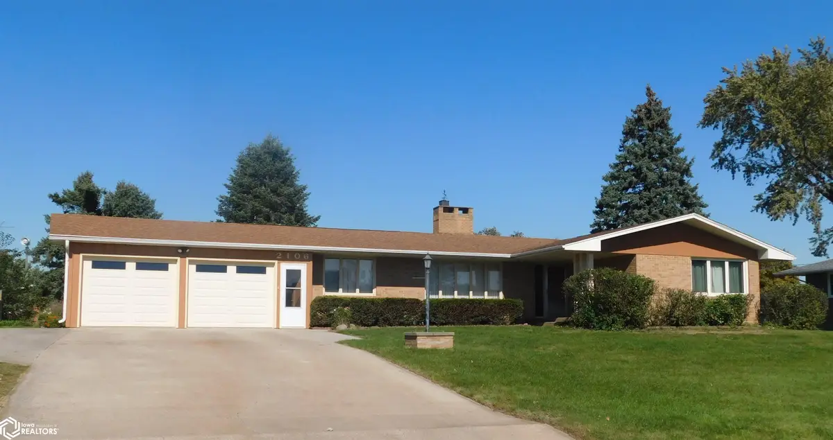 2106 9th Avenue N, Denison, IA 51442 - #1