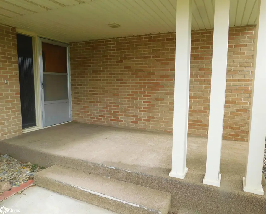 2106 9th Avenue N, Denison, IA 51442 - #2