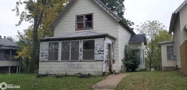 634 S 7th Street, Burlington, IA 52601