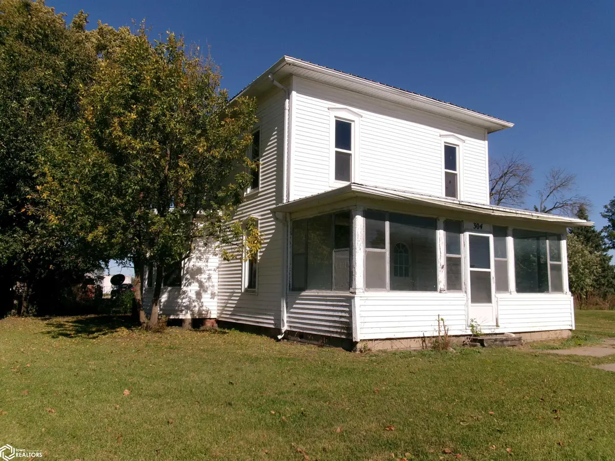 304 5th, Menlo, IA 50164 - #1