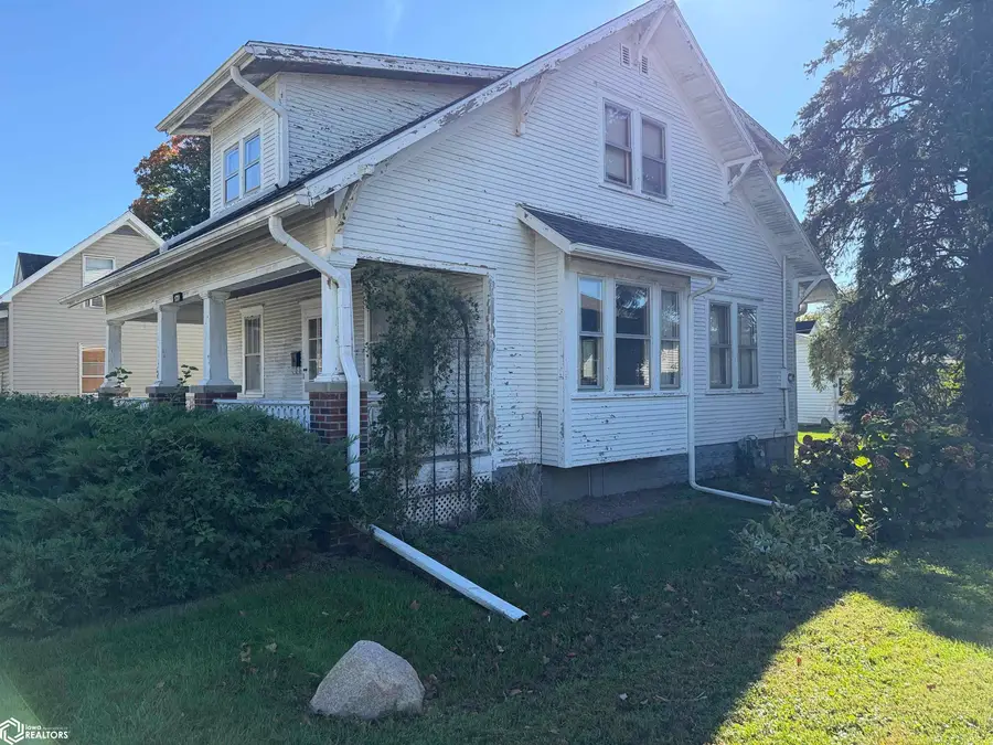 1720 Avenue F, Fort Madison, IA 52627 - #3