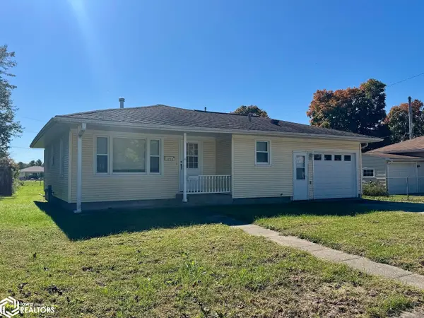 1703 West Acres Drive, Burlington, IA 52601