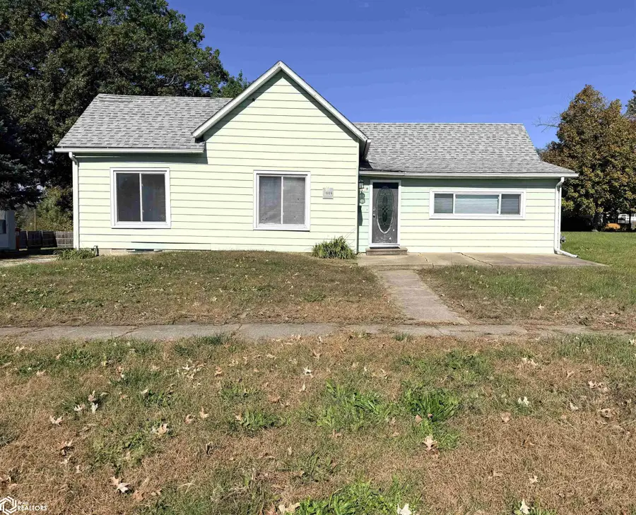 1609 Roland Avenue, Chariton, IA 50049 - #3