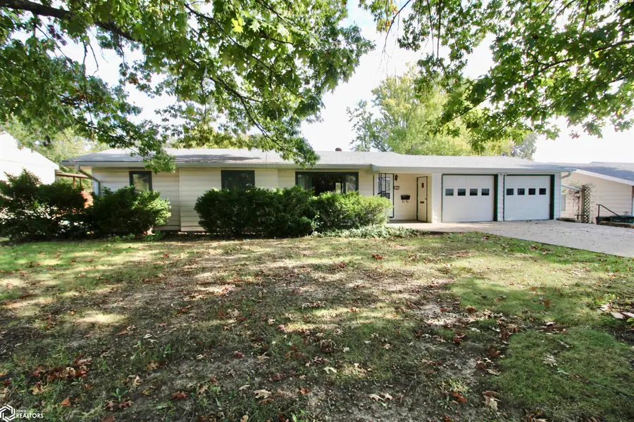 1725 Orleans Avenue, Keokuk, IA 52632 - #2